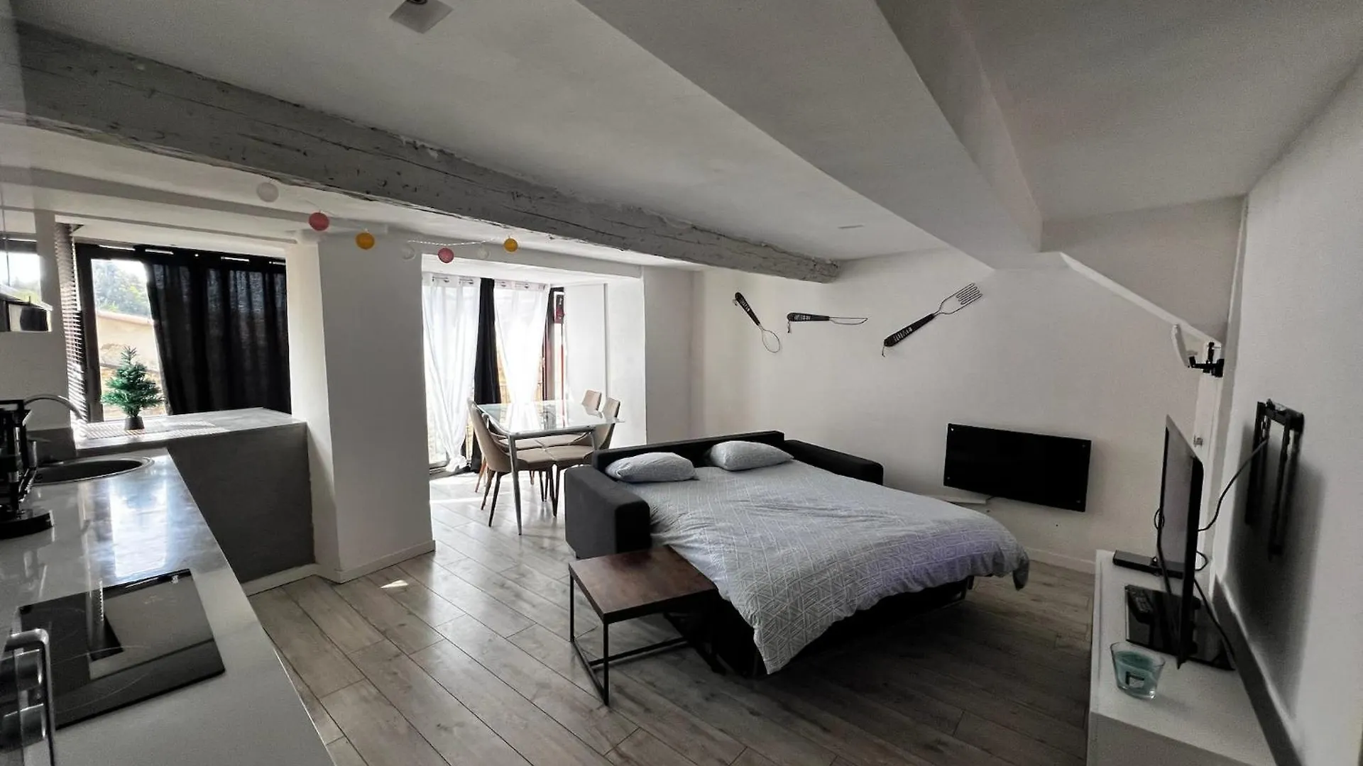 Charmante Maison Climatise Avec Netflix Et Disney Plus Touet-de-l'Escarène Apartman